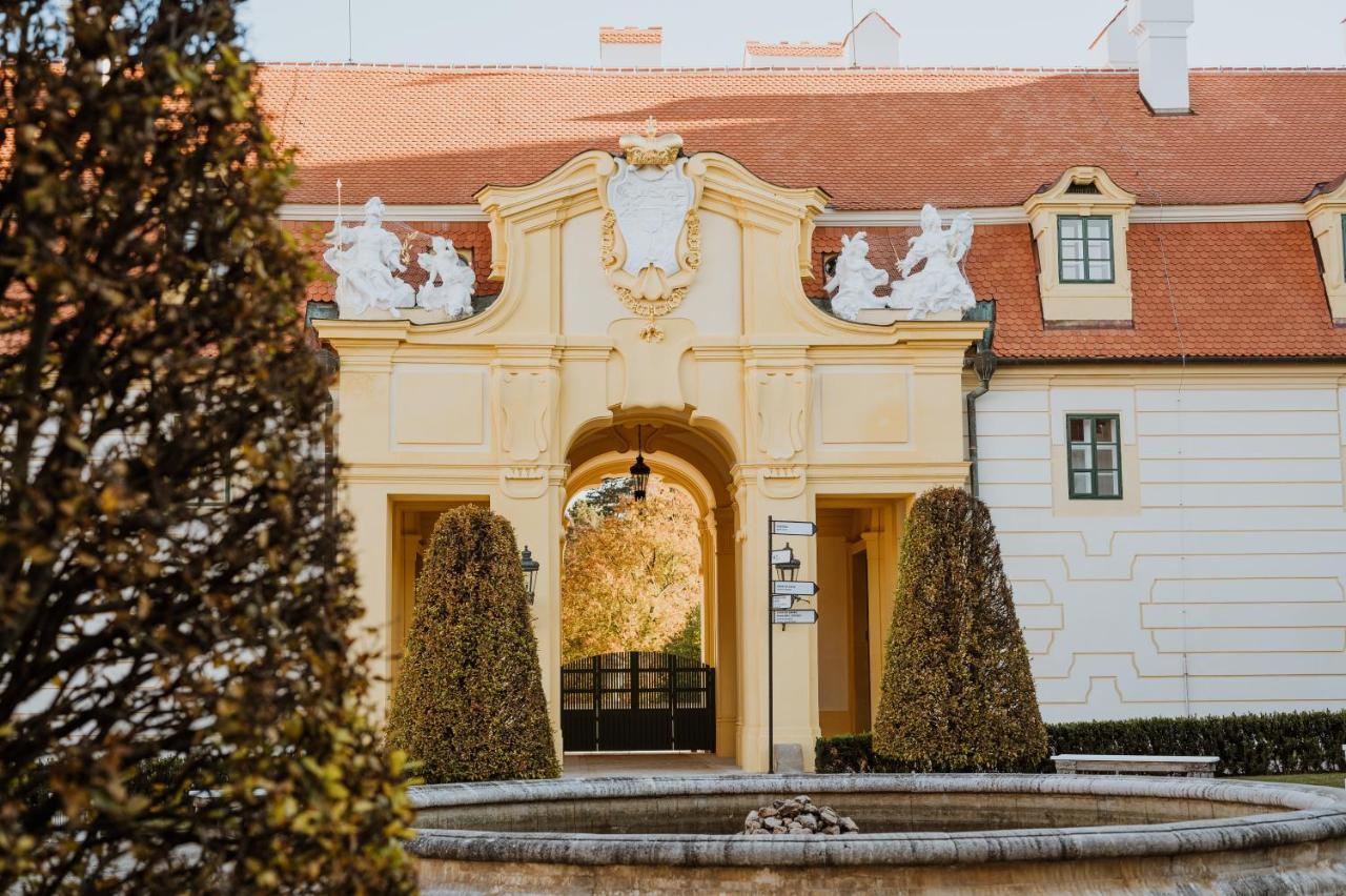 Zamecky Hotel Anton Florian 瓦尔季采 外观 照片