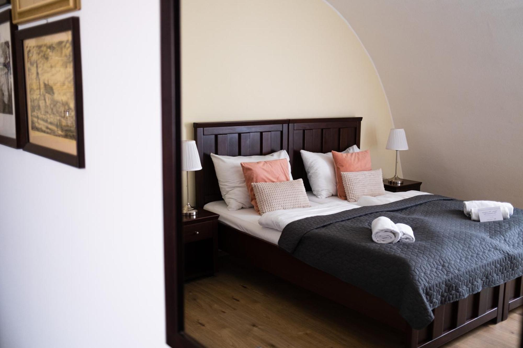 Zamecky Hotel Anton Florian 瓦尔季采 外观 照片